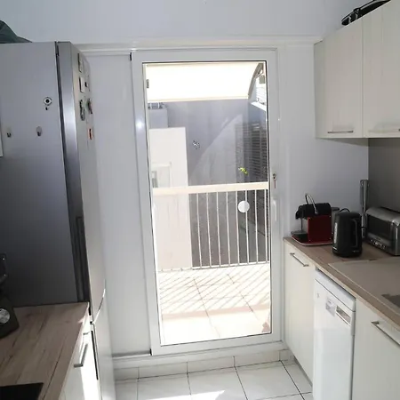- Bel 4 Etoiles Avec Terrasse Vue Saint Clair - Plein Centre - Garage * Сет