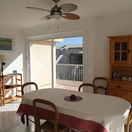 - Bel 4 Etoiles Avec Terrasse Vue Saint Clair - Plein Centre - Garage *