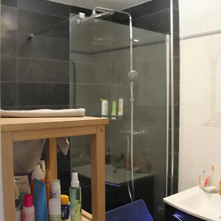 Апартаменты - Bel 4 Etoiles Avec Terrasse Vue Saint Clair - Plein Centre - Garage Сет